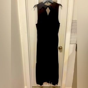 XL LONG BLACK DRESS- Vince Camuto